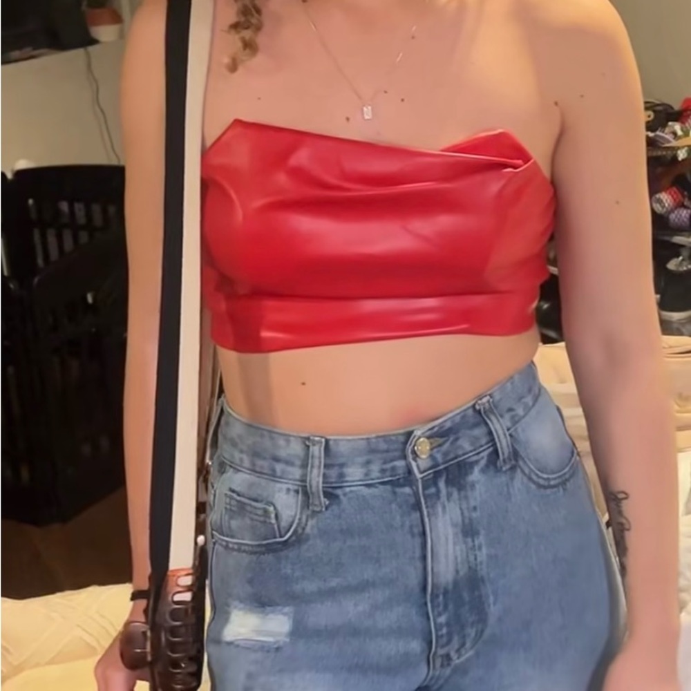 Red Strapless Fitted Crop Top